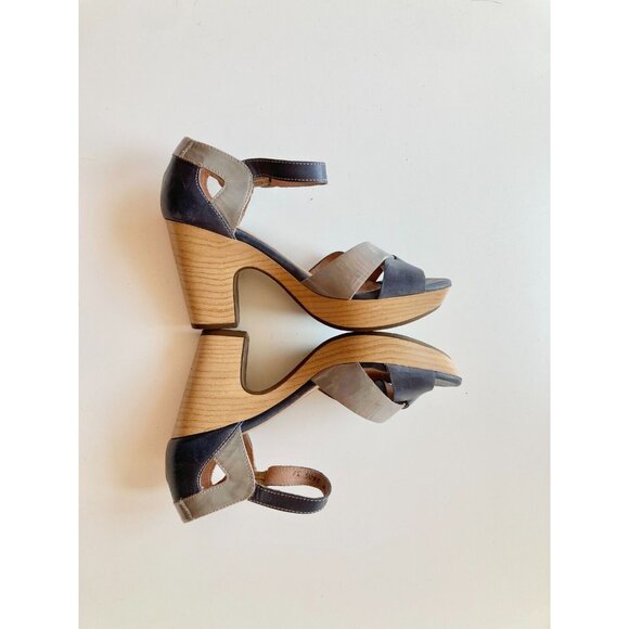 WONDERS Slate Blue Leather Iridescent Grey Patent Strappy Clog Sandals, Size 37 - Picture 8 of 14